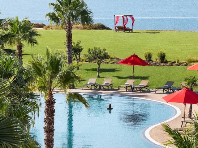Cascade Resort