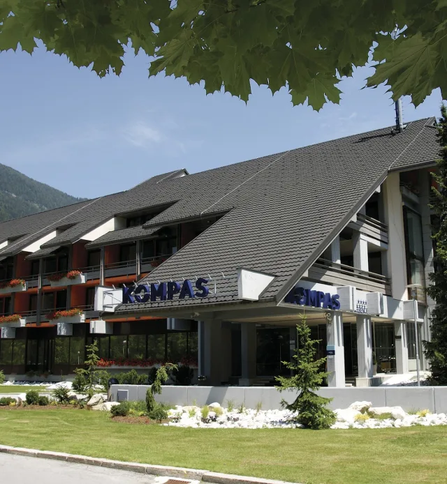 Hotel Kompas